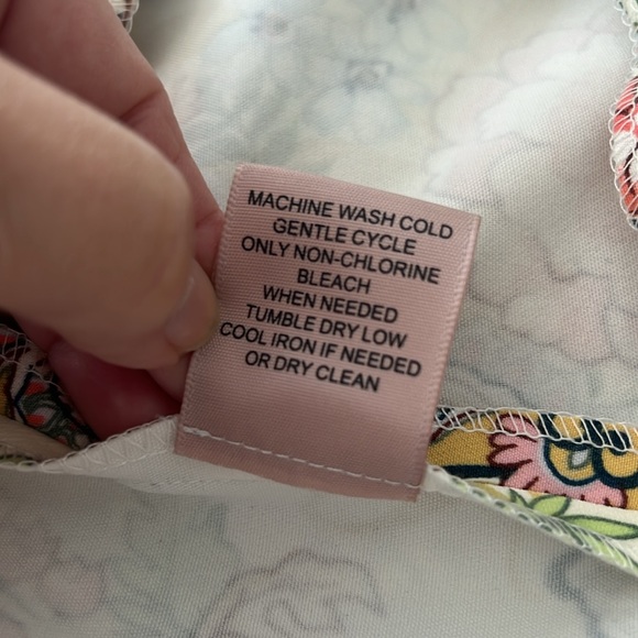 Philosophy Skirt Cream Paisley Floral Stretch Skirt - Picture 9 of 9